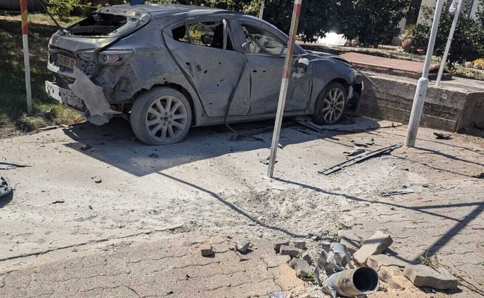 Israël en guerre : un civil israélien tué suite à un tir de roquette du Hezbollah dans le nord d’Israël