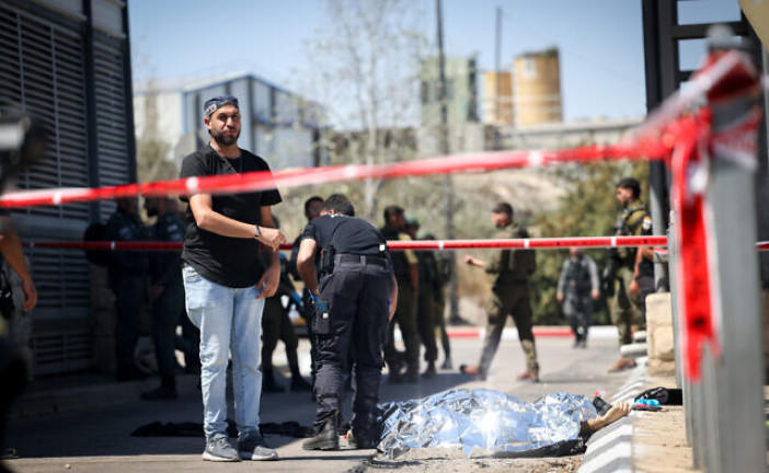 Israël en guerre : une policière israélienne blessée dans une attaque terroriste à l’entrée de Jérusalem