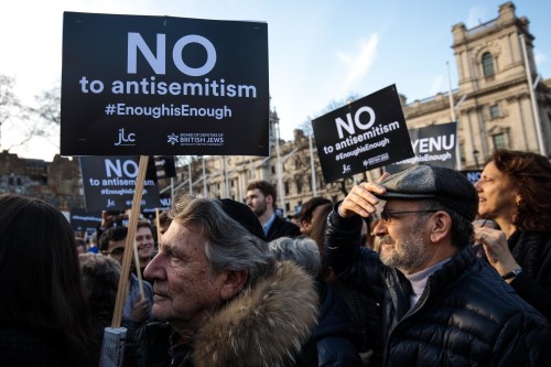 180328082743-anti-semitism-protest-london-8[1]