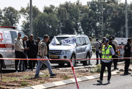 Israël en guerre : un attentat à la voiture-bélier et à l’arme à feu provoque la mort d’une personne dans le nord d’Israël, le terroriste neutralisé