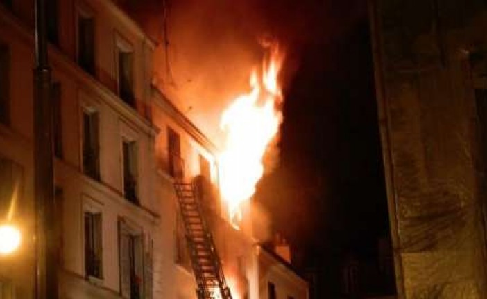 France: 8 morts dans un incendie rue Myrha dans le XVIII arrondissement de Paris.