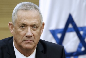 Israël en guerre : le Shin Beth et la police israélienne arrêtent un citoyen israélien soupçonné d’avoir espionné Benny Gantz pour le compte d’entités étrangères